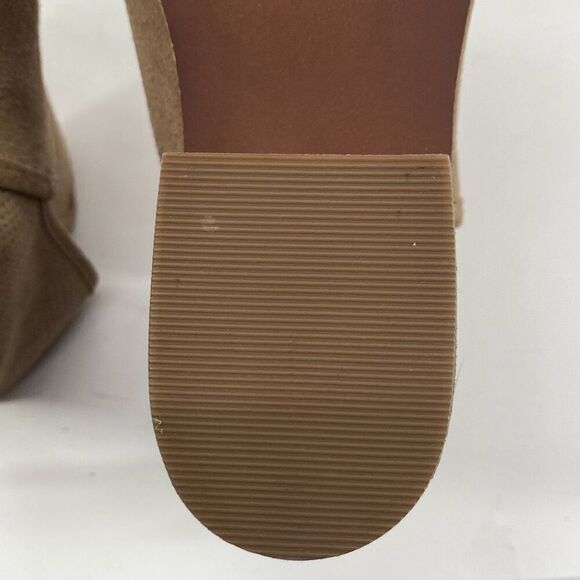 Hinge BP Barris Suede Stacked Heel Pull-On Ankle Bootie Cut-Out Taupe 7‎ - Picture 11 of 15